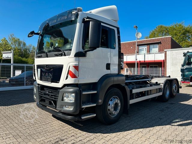 Roll-off tipper truck MAN 26.460 TGS Abroller Multilift 6x2
