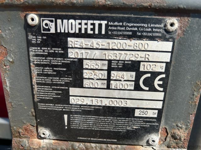 Forklift MOFFETT Mitnhahmestapler  HIAB MOFFETT M4 20.4