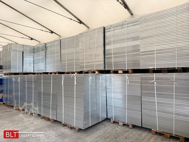 Boltless shelving rack, warehouse rack, small parts storage ca. 13 lfm Gebrauchtes SSI Schäfer R3000 Fachbodenregal Werkstattregale Handlager