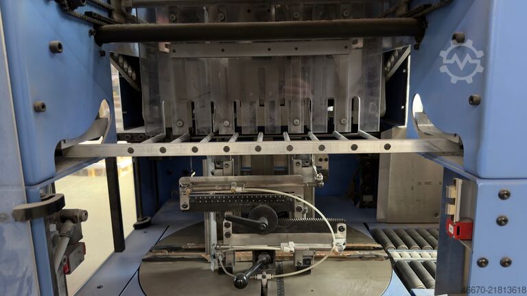 Saddle stitcher Müller Martino Presto E90