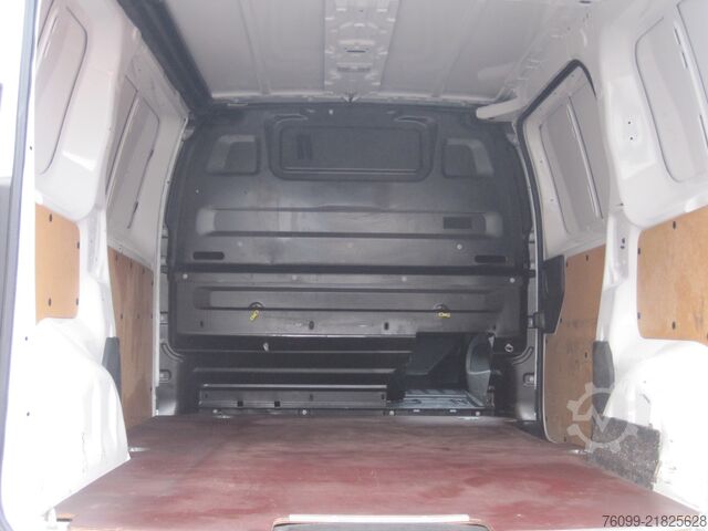 Box wagon long Citroen Jumpy2.0 HDI  Profi M 3-Sitzer Klima AHK