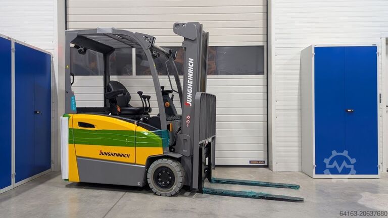 Electric 3-wheel forklift Jungheinrich EFG BB 216k Ausstellungsstück