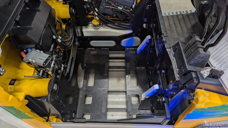 Electric 3-wheel forklift Jungheinrich EFG BB 216k Ausstellungsstück