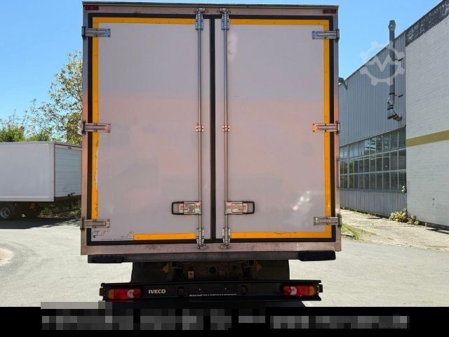 Refrigerated truck IVECO Eurocargo 100E18 TK T-600R Fleisch Rohrbahnen