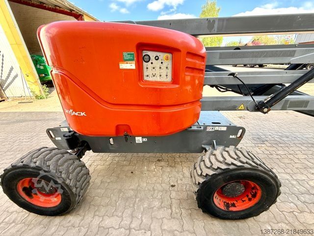 Work platform Skyjack SJ51AJ 4x4 Diesel / 17.5 Meter