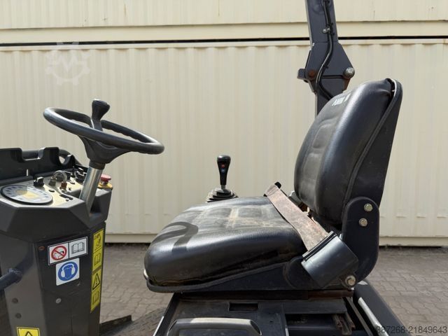 Single drum roller AMMANN ARX26 / 2019 BJ / 553 H
