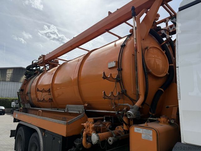 Vacuum tank truck MAN TGS 33.440 6x4 BB/BBS Kanalreiniger Kombi MÜLLER