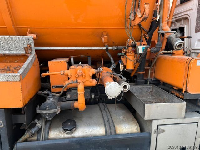 Vacuum tank truck MAN TGS 33.440 6x4 BB/BBS Kanalreiniger Kombi MÜLLER