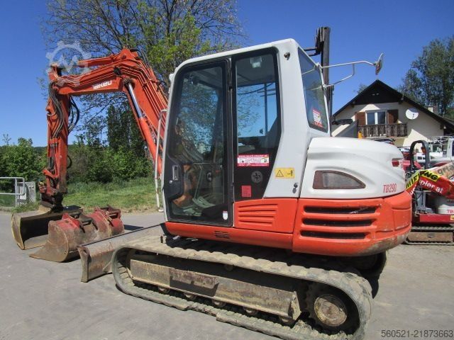 Mini excavators Takeuchi TB 290 -Powertilt + Zentralschmierung + 4 Löffel