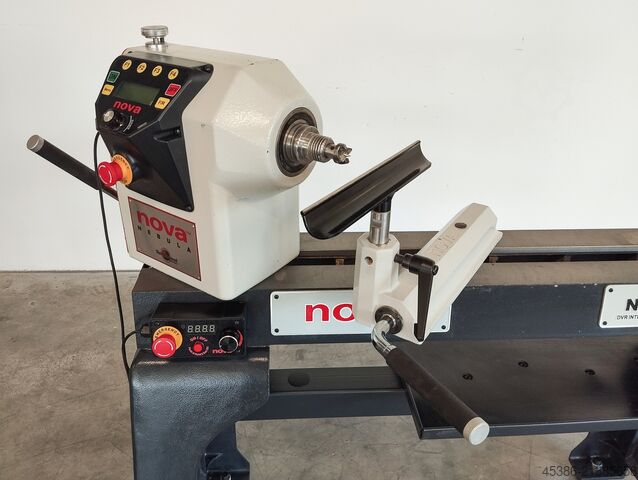 Woodturning machine / lathe Teknatool NOVA NEBULA 230 DVR
