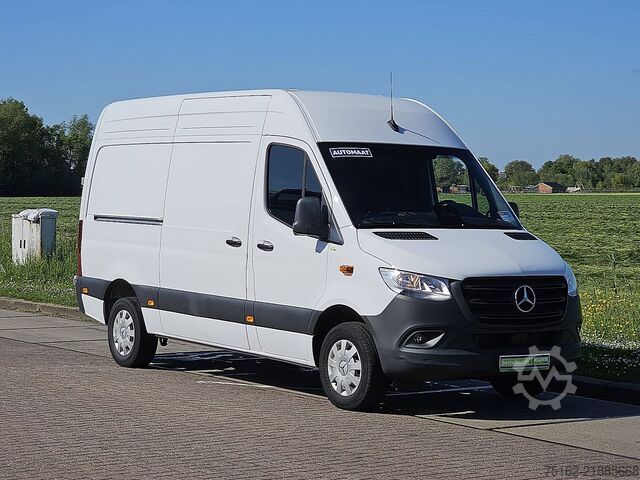 High-roof van MERCEDES-BENZ SPRINTER 317 L2H2 Mbux RWD Euro6!