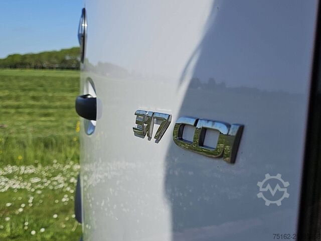 High-roof van MERCEDES-BENZ SPRINTER 317 L2H2 Mbux RWD Euro6!