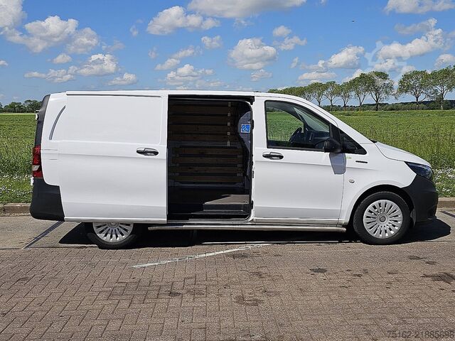 High-roof van MERCEDES-BENZ EVITO 66kWh wltp 320 km