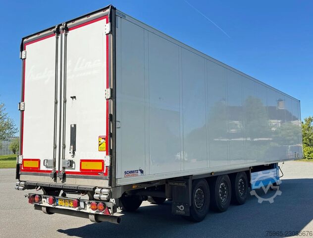 Reefer semitrailer SCHMITZ CARGOBULL SCB*S3B THERMO KING SLXi300 FLOWERWIDE 270 CM HI
