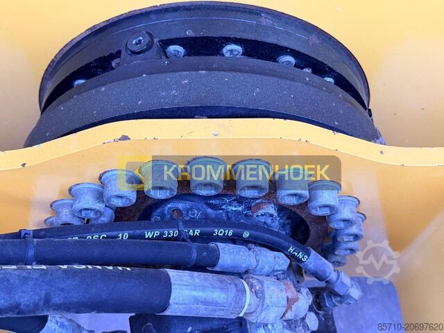 Vibrating machine Volvo SD 135 B