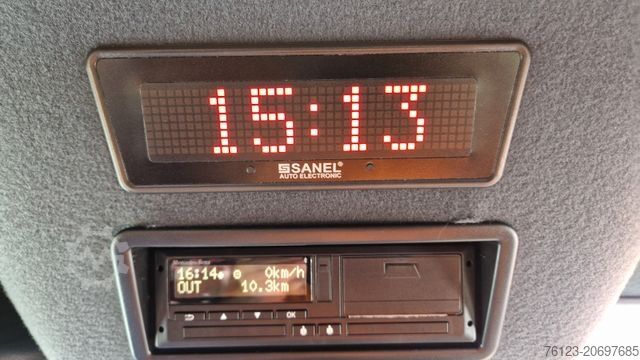 Minibus MERCEDES-BENZ Sprinter 415 ,19 Schlafsessel Sonderpreis COC