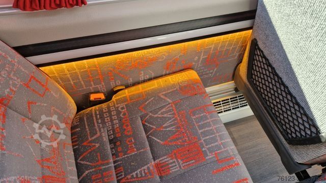 Minibus MERCEDES-BENZ Sprinter 415 ,19 Schlafsessel Sonderpreis COC
