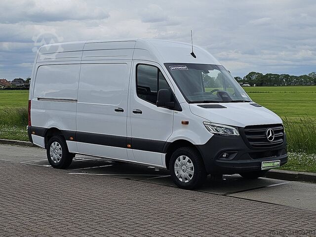 High-roof van MERCEDES-BENZ SPRINTER 317 L2H2 Mbux10 LED