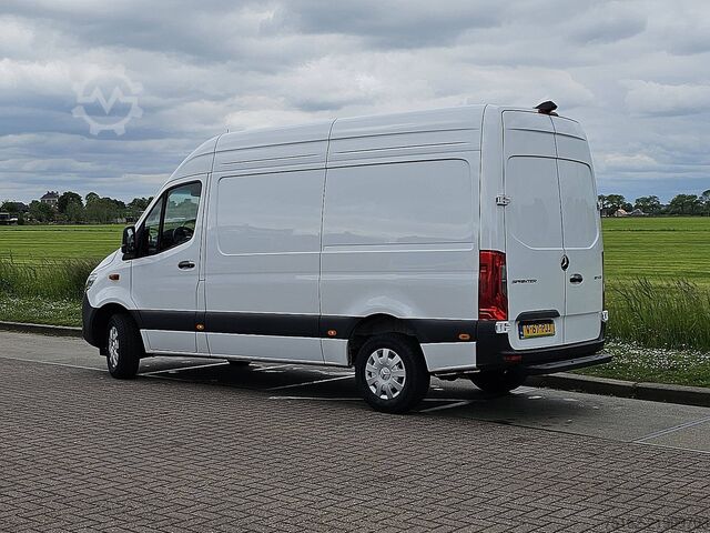 High-roof van MERCEDES-BENZ SPRINTER 317 L2H2 Mbux10 LED