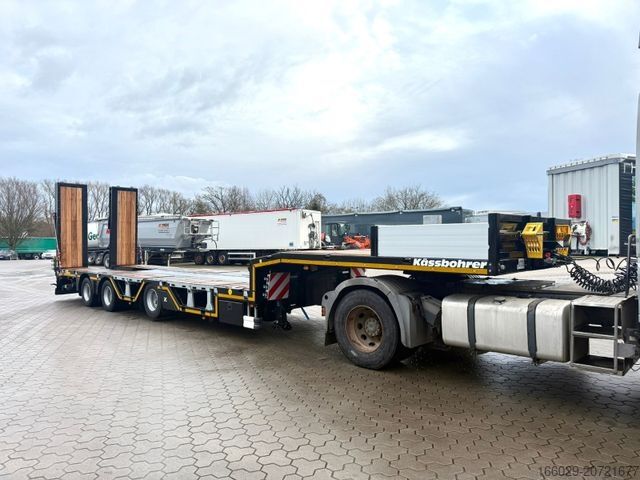 Tieflader-Sattelauflieger KÄSSBOHRER SLAR3 Tele Tiefbett Radmulden metallisiert