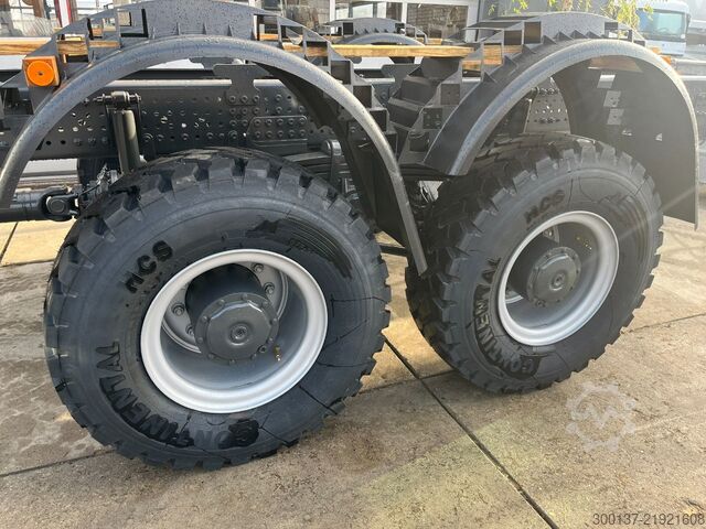 Chassis cab Mercedes-Benz Arocs 3340 A 6x6 Chassis Cabin