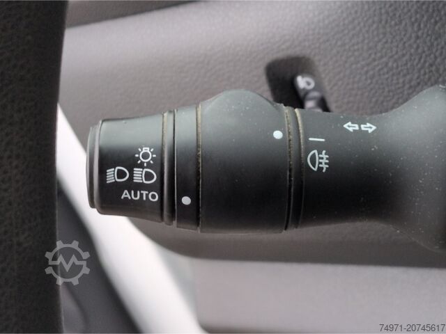 Kastenwagen Renault Master DoKa Kasten L3H2 3.5t 2.3D*7-Sitzer AHK
