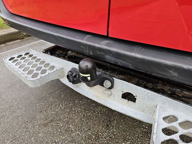 High-roof van MERCEDES-BENZ SPRINTER 214 L2H2 Airco Automaat