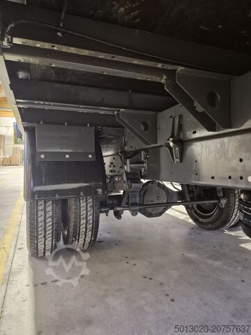 Pritschenwagen Iveco DAILY 70C18H