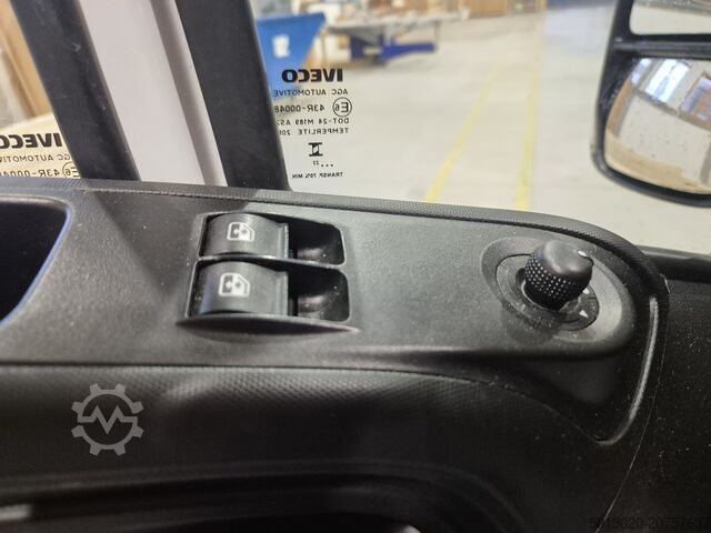 Pritschenwagen Iveco DAILY 70C18H