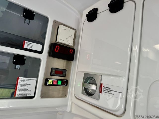 Fire truck VOLKSWAGEN VW T6/1, 4-Motion,mit Trage und Sessel