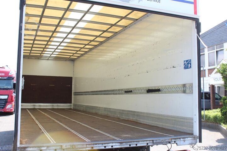 LKW mit Kofferaufbau Mercedes-Benz Atego 1221 E6  Koffer Klima Kamera LBW Nur 85 Tkm