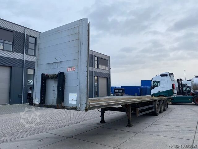 Flatbed Kögel SNCO24 / Plateau Trailer / Mercedes + Disc