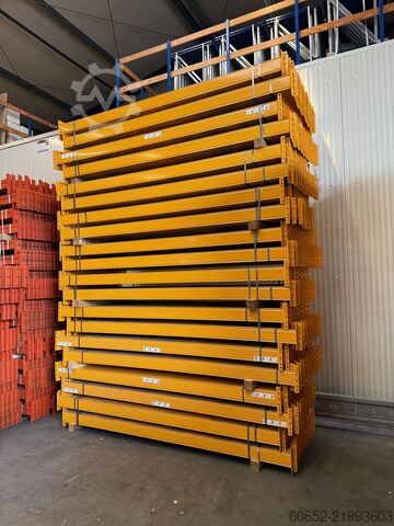 Heavy-duty shelving pallet racks 14 lfm Jungheinrich MPB Palettenregale H: 500cm, Fachlast: 2100 kg
