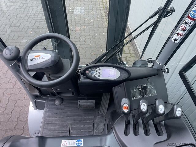 Elektro 4 Rad-Stapler Still RX60-25