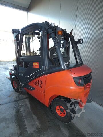 Dieselstapler Linde H 25 D -02
