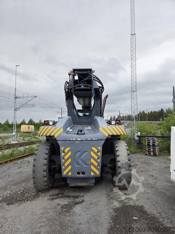 Vollcontainer Reachstacker Kalmar DRF450-75C5XS