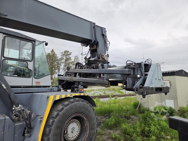 Vollcontainer Reachstacker Kalmar DRF450-75C5XS