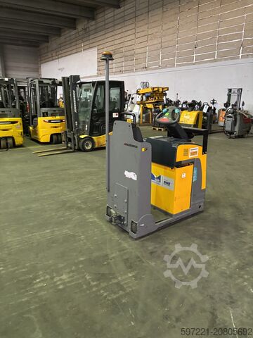 Tow Tugs Jungheinrich EZS 130