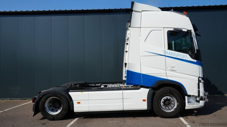 Standard-SZM Volvo FH 460 tractor unit