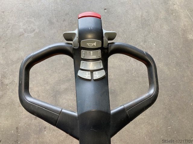 High Lift stacker Still EGV14