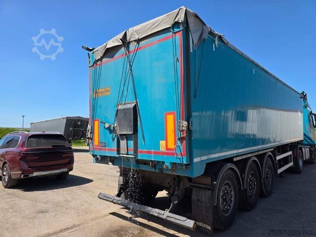 Tipper semitrailer WIELTON 50 cbm Getreidemulde, Pendelklappe,Kornschieber