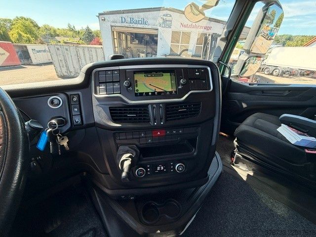 Heavy-duty truck IVECO S-Way AS440S51TX/FP 6x2 Intarder ¤6D Hydr. 50to.