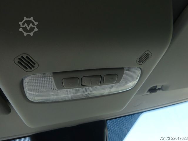 Transporter mit Koffer FORD Transit 350 L4 130PS HA Trend Koffer Flügeltüren