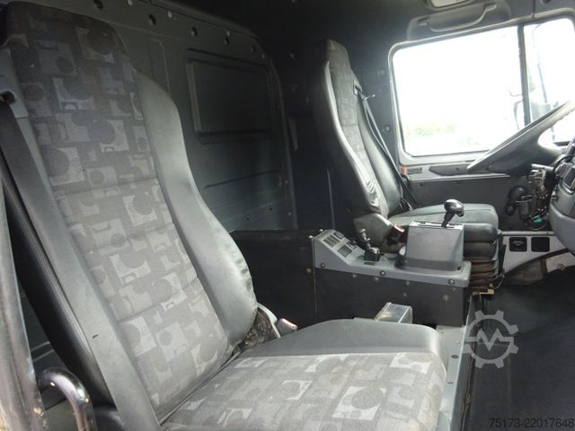 Truck chassis MERCEDES-BENZ Zetros 1833 4x4 AHK Standhzg Automatik