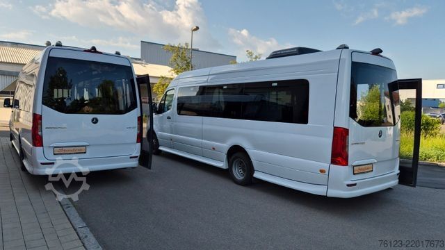 Minibus MERCEDES-BENZ Sprinter 515 Heckniederflur 2 x vorhanden