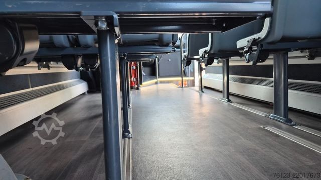 Minibus MERCEDES-BENZ Sprinter 515 Heckniederflur 2 x vorhanden