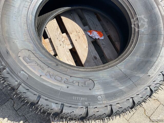 Turon 385/65R22.5 Agrartrans B30 Block, 2 Stück Turon 385/65R22.5 Agrartrans B30 Block, 2 Stüc
