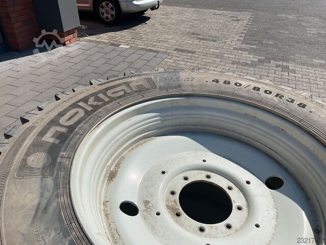 Nokian 480/80R38 & 440/80R24 Nokian 480/80R38 & 440/80R24