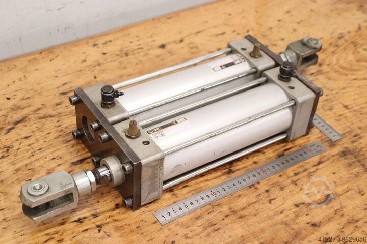 Pneumatic cylinder 2 pieces SMC C95SDB 80-200