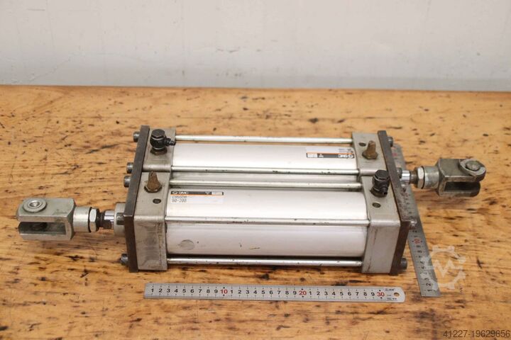 Pneumatic cylinder 2 pieces SMC C95SDB 80-200